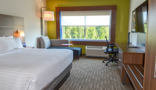 Standard Room, 1 King Bed