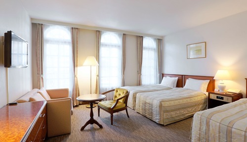 Triple Room