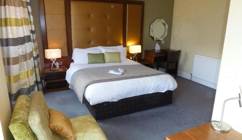 Premier Suite