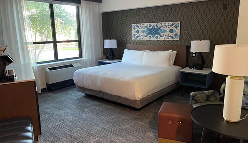 Junior Suite, 1 King Bed, Non Smoking