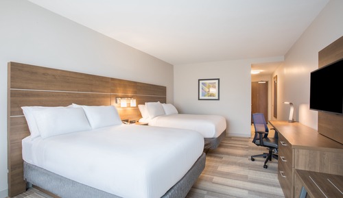 Standard Room, 2 Queen Beds, Accessible, Non Smoking (Communications)
