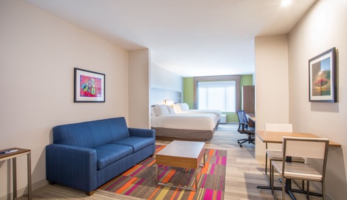 Suite, 2 Queen Beds