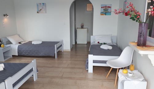 Family Room, Sea View