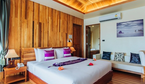 Connecting Family Pool Villa