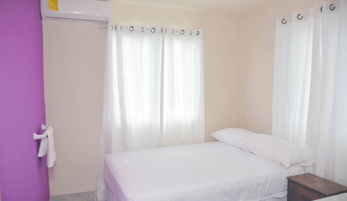 Apartment, 3 Bedrooms, Patio, City View