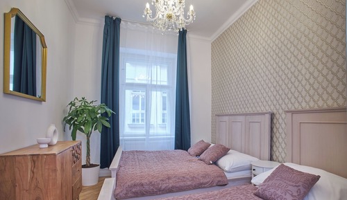 Superior Apartment