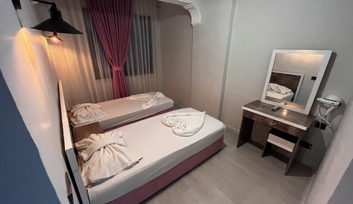 Economy Quadruple Room, Balcony