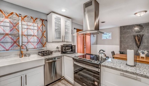 House, Multiple Beds, Patio, Garden View (Quince Cottage)