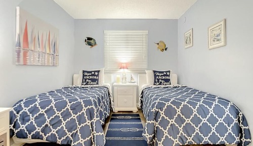 Condo, 2 Bedrooms, Balcony, Ocean View
