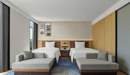 Room, 2 Double Beds, City View
