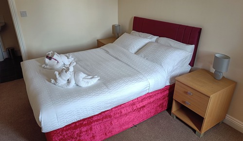 Basic Double Room