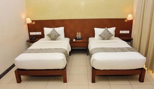 Premier Double or Twin Room, Balcony, Garden View