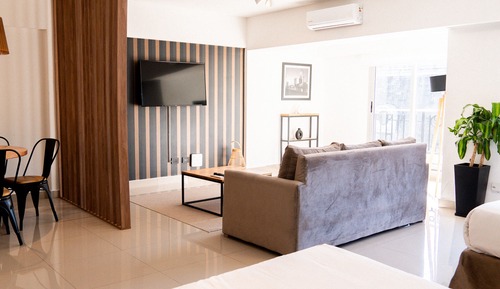 Premium Suite, City View
