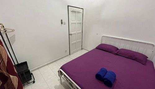 House, 3 Bedrooms, Accessible, Smoking