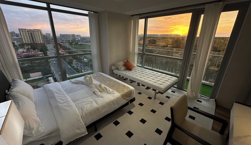 Luxury Penthouse, Balcony, City View