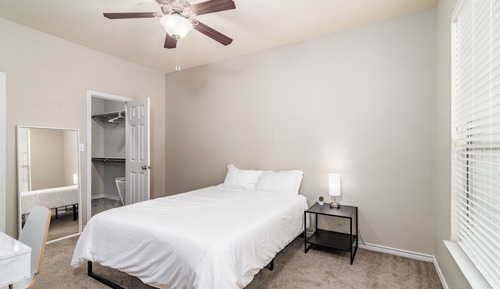 Deluxe Apartment, 1 Queen Bed, Non Smoking