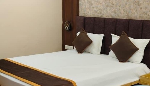Deluxe Double Room, Balcony, Garden View