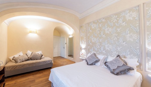 Superior Triple Room VIOLA DEL PENSIERO