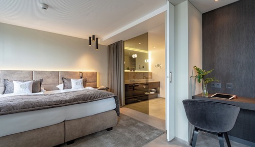 Superior Suite, Balcony, Garden View