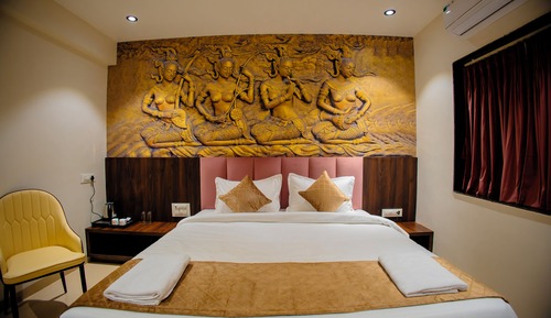 Deluxe Double Room, Balcony, City View