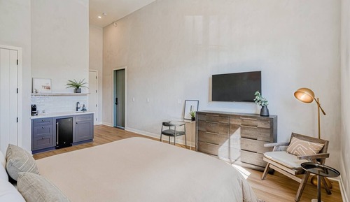 Luxury Studio