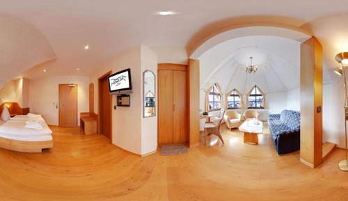 Panoramic Suite