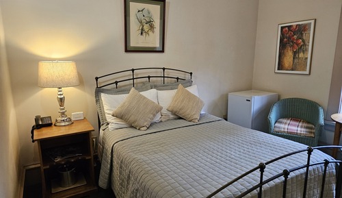 Room, 1 Double Bed, Courtyard View