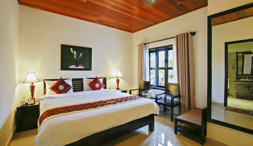 Superior Room, Garden View