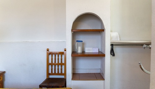 Single Room, 1 Double Bed