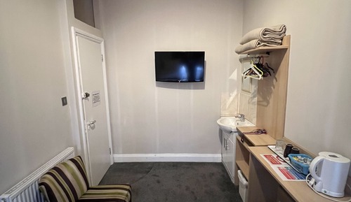 Twin Room, Shared Bathroom
