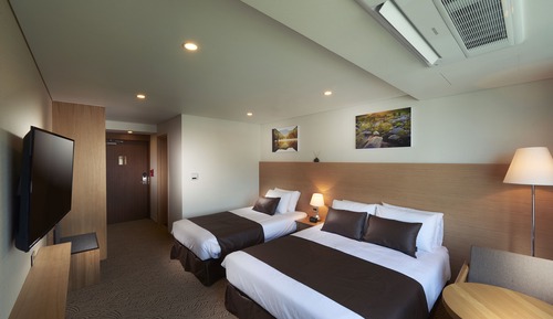 Deluxe Family Twin Room