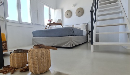 Luxury House, Sea View (Open Plan)
