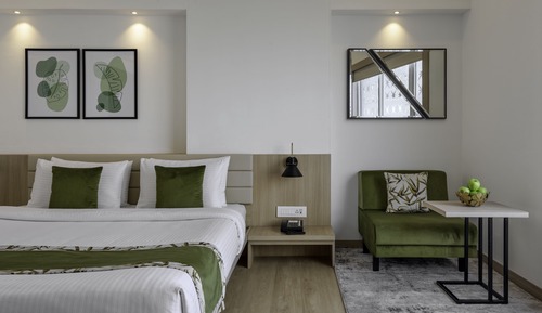 Deluxe Double or Twin Room