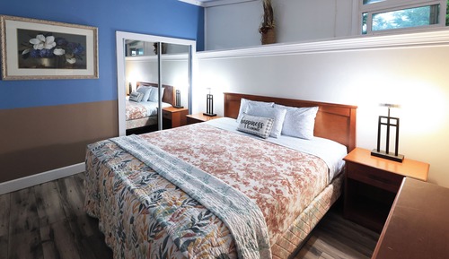 Condo, 1 King Bed with Sofa bed, Beachside