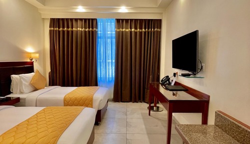 Deluxe Room, 2 Twin Beds, Non Smoking