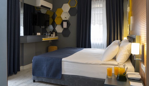 Standard Room, City View