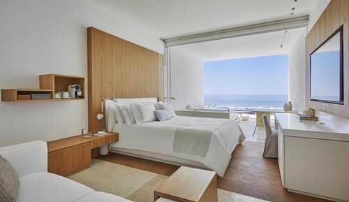 Room, 1 King Bed, Partial Ocean View