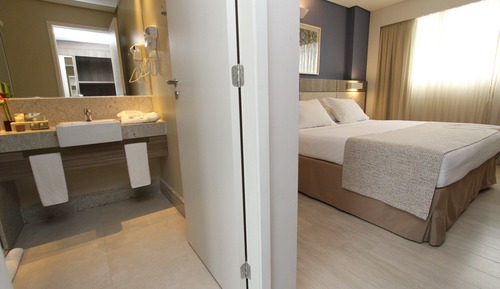 Classic Room (Double Bed)