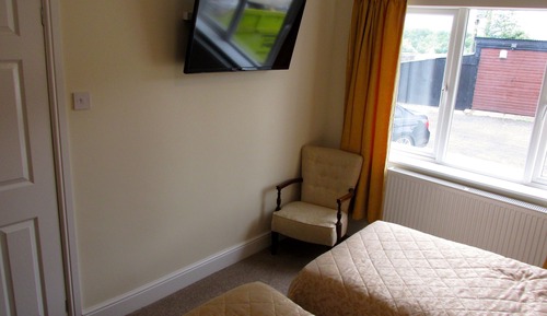 Standard Twin Room