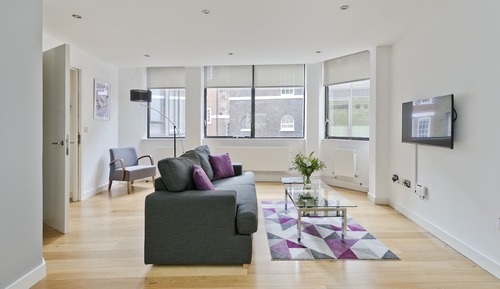 Deluxe Apartment
