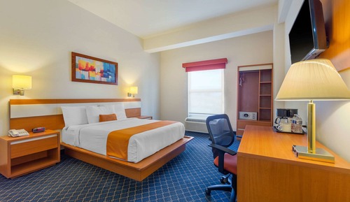 Room, 1 Queen Bed, Non Smoking