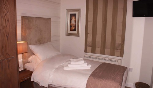 Twin Room