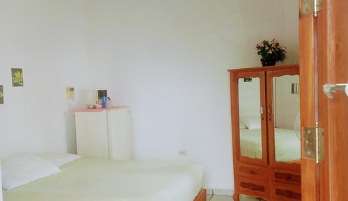 Comfort Room, Ground Floor