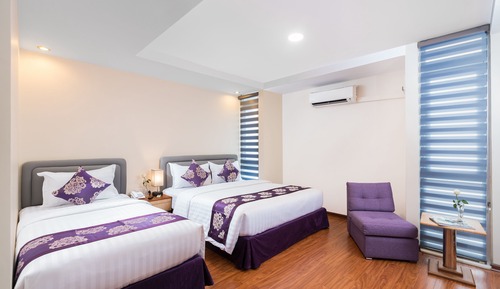 Deluxe Family Room