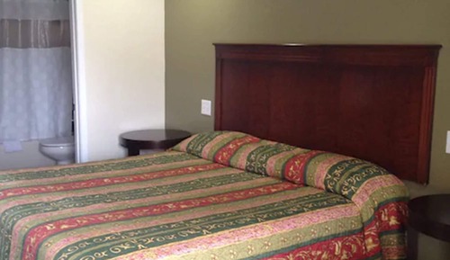 Standard Room, 1 King Bed, Non Smoking