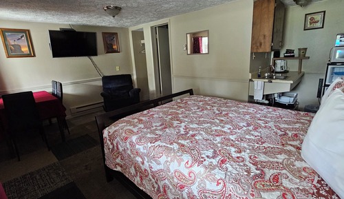 Standard Studio, 1 Queen Bed, Kitchenette, Ground Floor