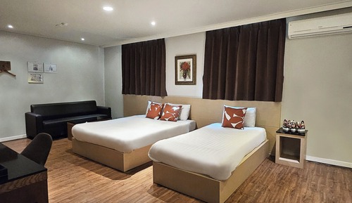 Suite Twin Room