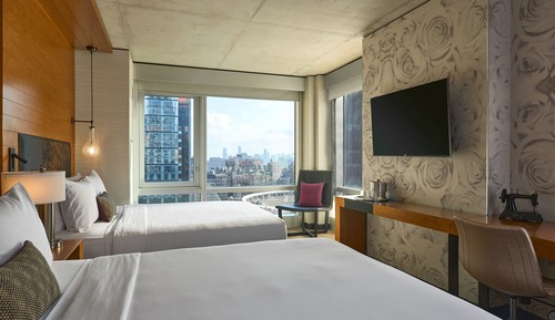 Room, 2 Queen Beds (Hearing Accessible)