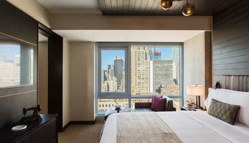 Room, 1 King Bed, City View