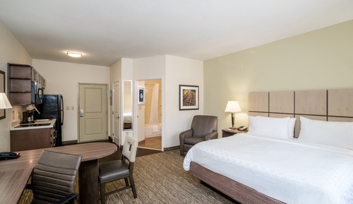Studio Suite, 1 King Bed